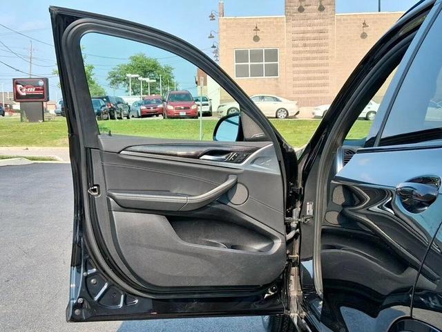 Photo of 2021 Black Sapphire Metallic BMW X3