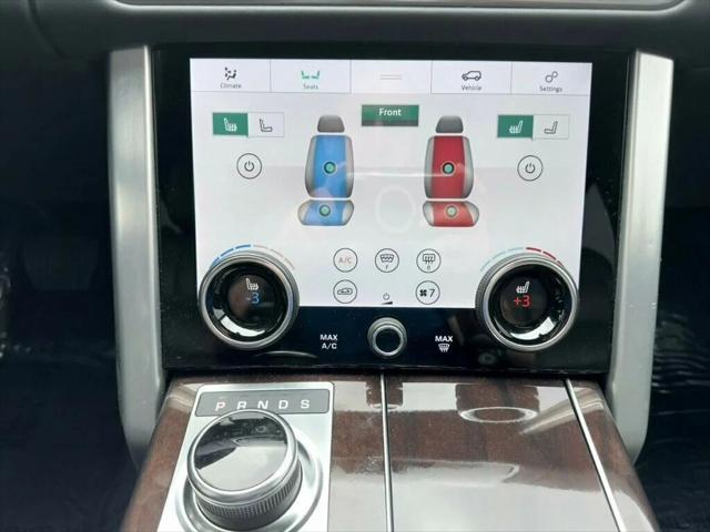 Photo of 2019 Fuji White Land Rover Range Rover