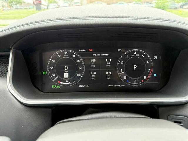 Photo of 2019 Fuji White Land Rover Range Rover