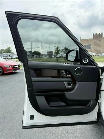 Photo of 2019 Fuji White Land Rover Range Rover
