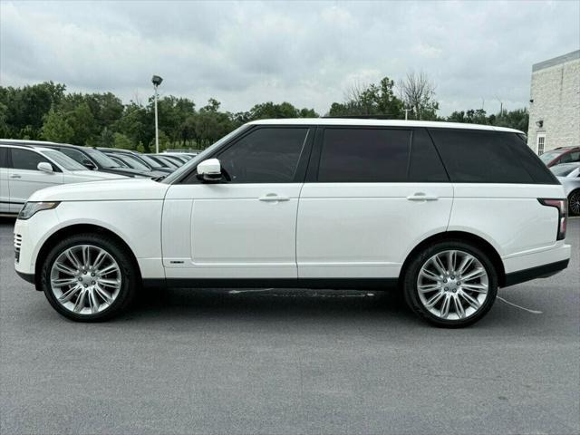 Photo of 2019 Fuji White Land Rover Range Rover