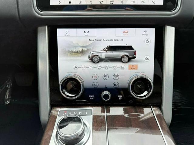 Photo of 2019 Fuji White Land Rover Range Rover