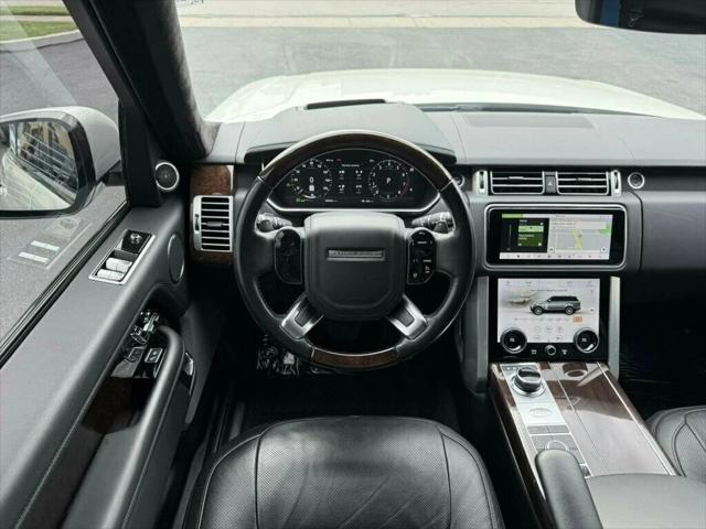 Photo of 2019 Fuji White Land Rover Range Rover