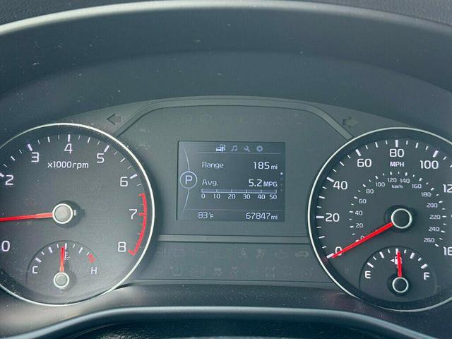 Photo of 2017 Clear White Kia Sportage