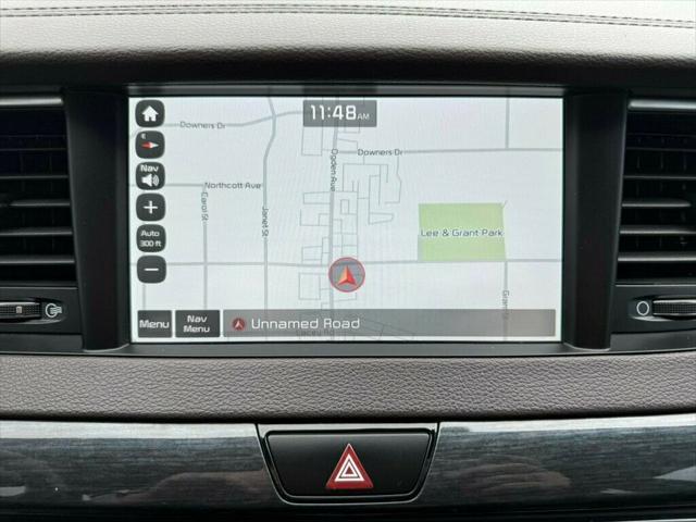 Photo of 2017 Granite Brown Kia Cadenza