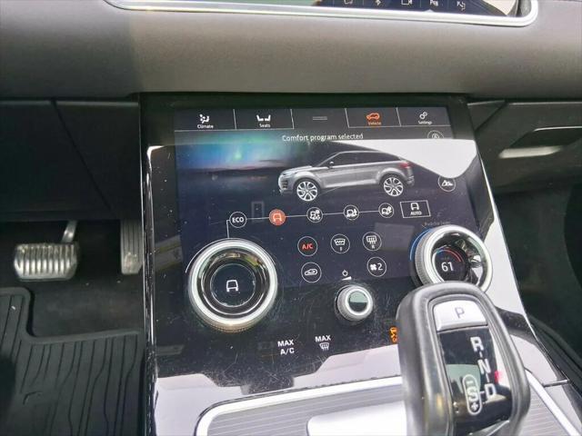 Photo of 2020 Silicon Silver Premium Metallic Land Rover Range Rover Evoque