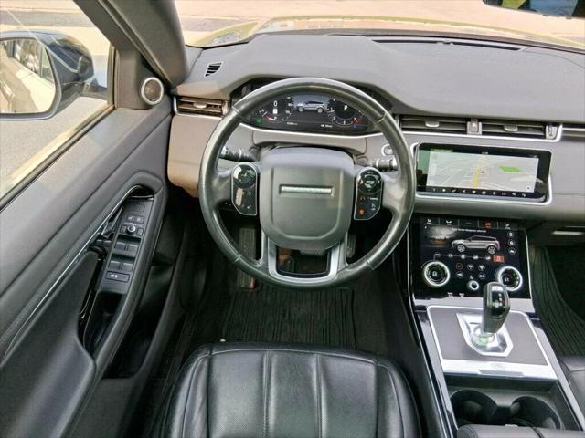 Photo of 2020 Silicon Silver Premium Metallic Land Rover Range Rover Evoque