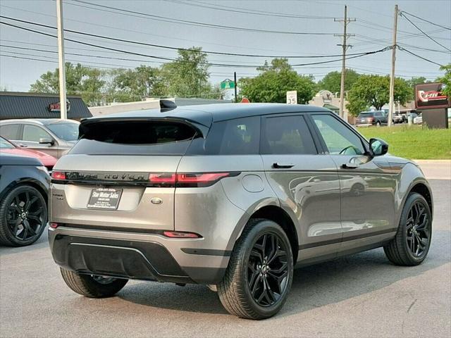 Photo of 2020 Silicon Silver Premium Metallic Land Rover Range Rover Evoque
