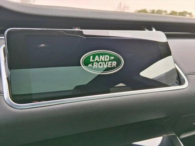 Photo of 2020 Silicon Silver Premium Metallic Land Rover Range Rover Evoque