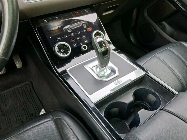 Photo of 2020 Silicon Silver Premium Metallic Land Rover Range Rover Evoque