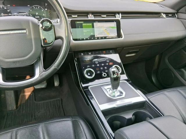 Photo of 2020 Silicon Silver Premium Metallic Land Rover Range Rover Evoque