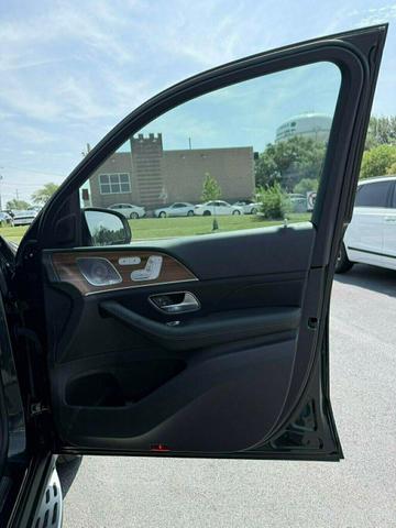 Photo of 2020 Emerald Green Metallic Mercedes-Benz GLS 450