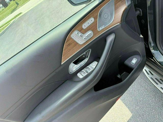 Photo of 2020 Emerald Green Metallic Mercedes-Benz GLS 450
