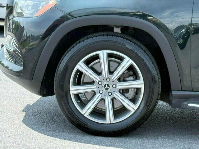 Photo of 2020 Emerald Green Metallic Mercedes-Benz GLS 450