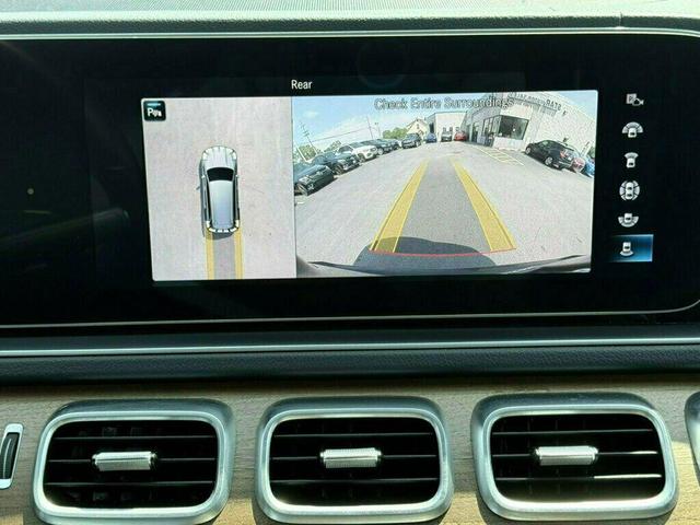 Photo of 2020 Emerald Green Metallic Mercedes-Benz GLS 450