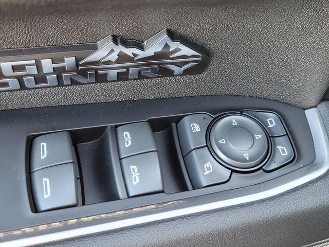 Photo of 2025 Black Chevrolet Silverado 1500