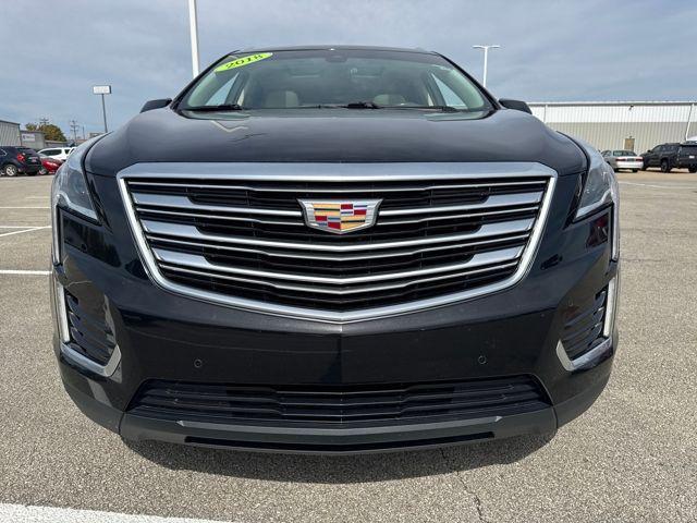Photo of 2018 Stellar Black Metallic Cadillac XT5