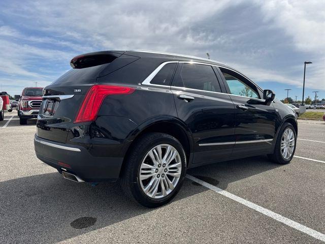 Photo of 2018 Stellar Black Metallic Cadillac XT5