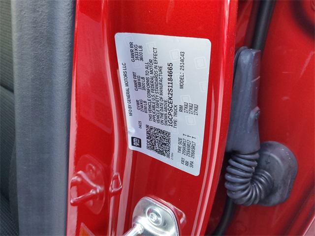 Photo of 2025 Radiant Red Tintcoat Chevrolet Colorado