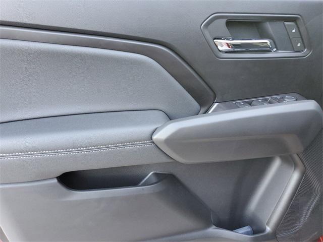 Photo of 2025 Radiant Red Tintcoat Chevrolet Colorado