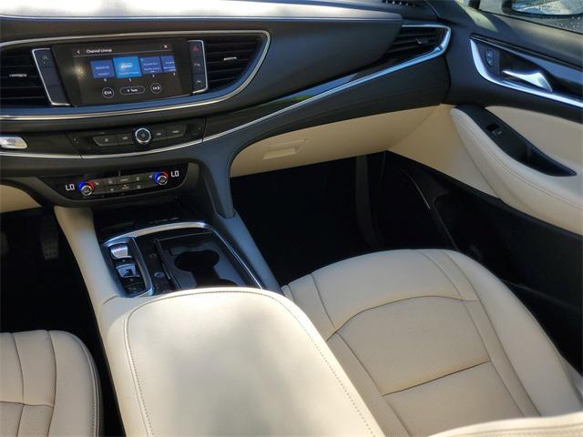 Photo of 2024 Summit White Buick Enclave