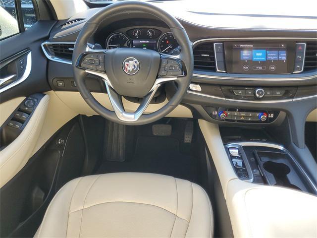 Photo of 2024 Summit White Buick Enclave