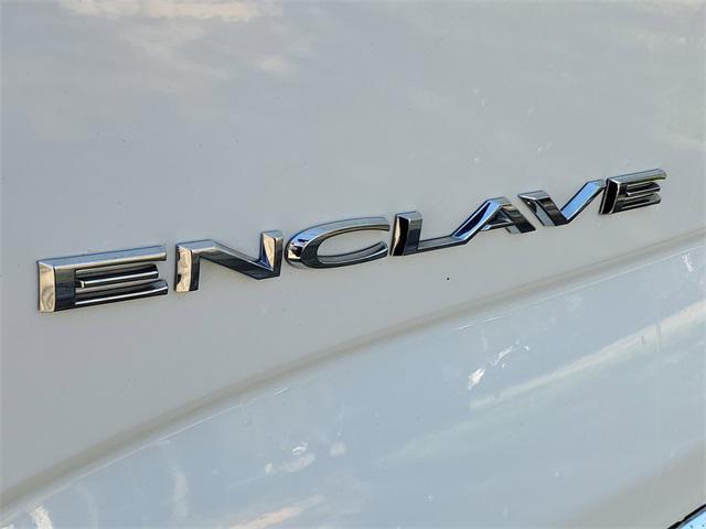 Photo of 2024 Summit White Buick Enclave