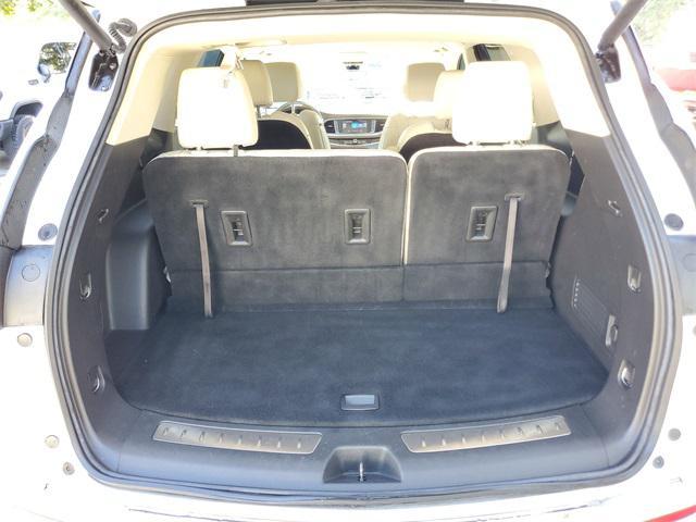 Photo of 2024 Summit White Buick Enclave