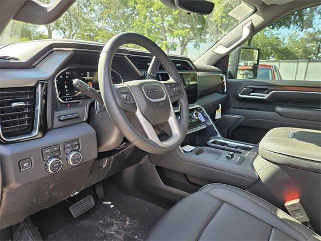 Photo of 2025 Onyx Black GMC Sierra 2500
