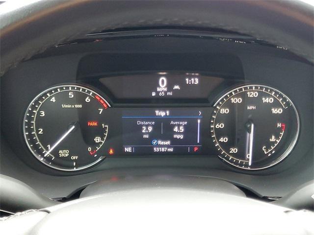 Photo of 2023 Crystal White Tricoat Cadillac XT6