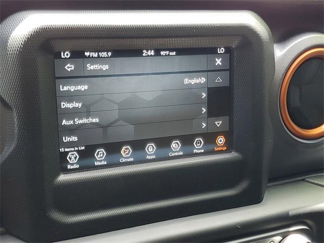 Photo of 2021 Black Clearcoat Jeep Gladiator