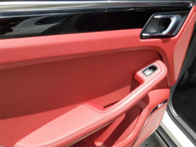 Photo of 2022 Chalk Porsche Macan
