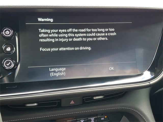 Photo of 2023 White Frost Tricoat Buick Envision