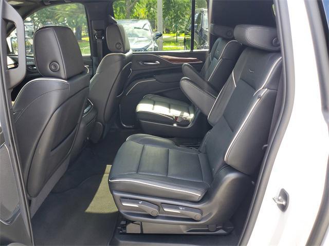 Photo of 2022 Crystal White Tricoat Cadillac Escalade ESV