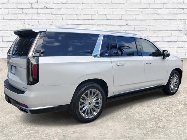 Photo of 2022 Crystal White Tricoat Cadillac Escalade ESV