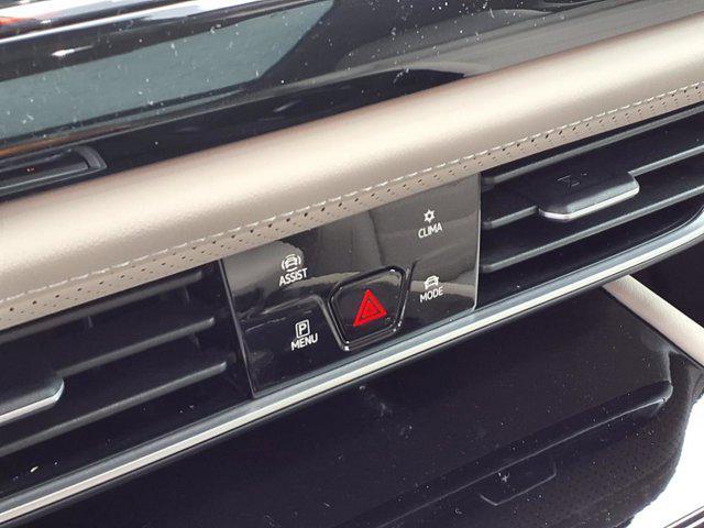 Photo of 2025 Deep Black Pearl Volkswagen Atlas