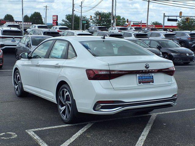 Photo of 2025 Opal White Volkswagen Jetta