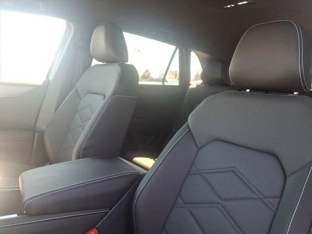 Photo of 2026 Pure Gray Volkswagen Atlas Cross Sport
