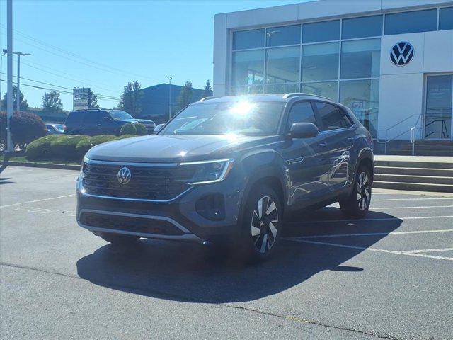 Photo of 2026 Pure Gray Volkswagen Atlas Cross Sport