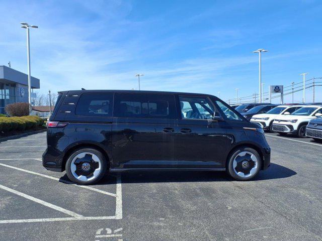 Photo of 2025 Deep Black Pearl Volkswagen ID. Buzz