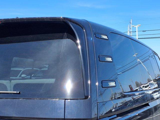 Photo of 2025 Deep Black Pearl Volkswagen ID. Buzz
