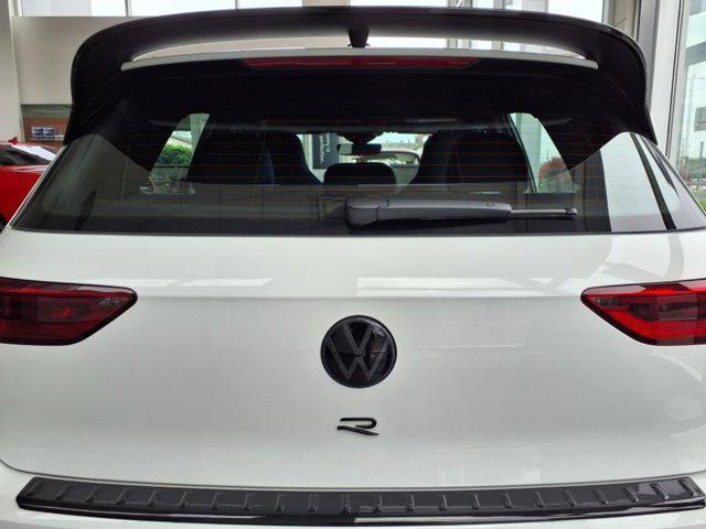 Photo of 2025 Pure White Volkswagen Golf R
