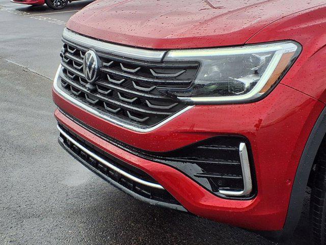 Photo of 2025 Aurora Red Metallic Volkswagen Atlas