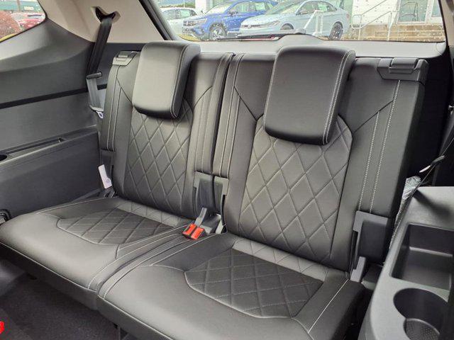 Photo of 2025 Aurora Red Metallic Volkswagen Atlas