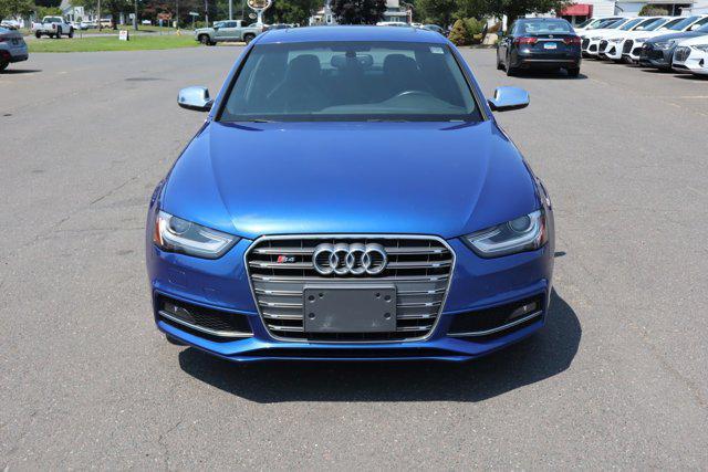 Photo of 2015 Sepang Blue Pearl Effect Audi S4