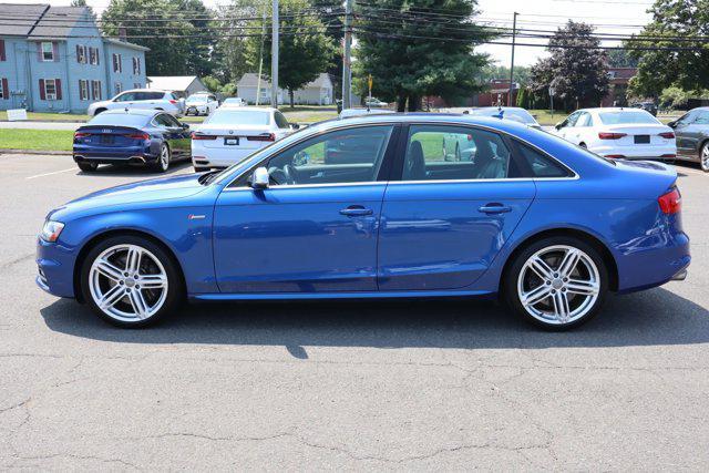 Photo of 2015 Sepang Blue Pearl Effect Audi S4