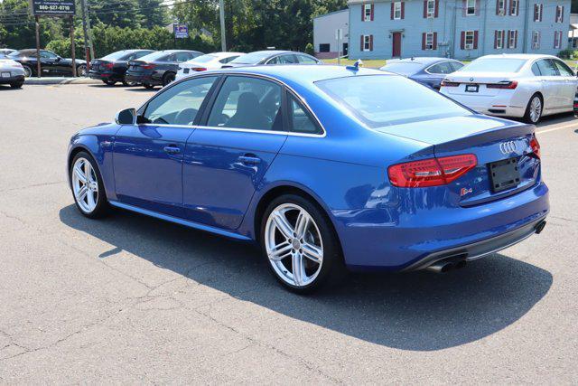 Photo of 2015 Sepang Blue Pearl Effect Audi S4