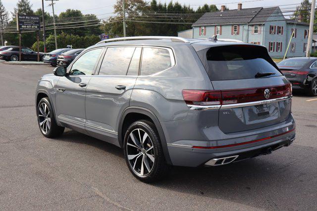Photo of 2025 Pure Gray Volkswagen Atlas