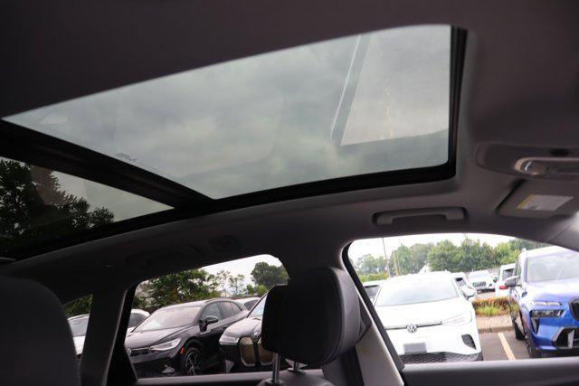 Photo of 2023 Chronos Gray Metallic Audi Q5
