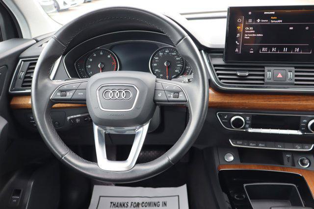Photo of 2023 Chronos Gray Metallic Audi Q5